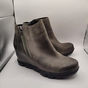 Sorel Joan Of Arctic II Wedge Booties Women's 8.5 Gray Leather Ankle Zipper